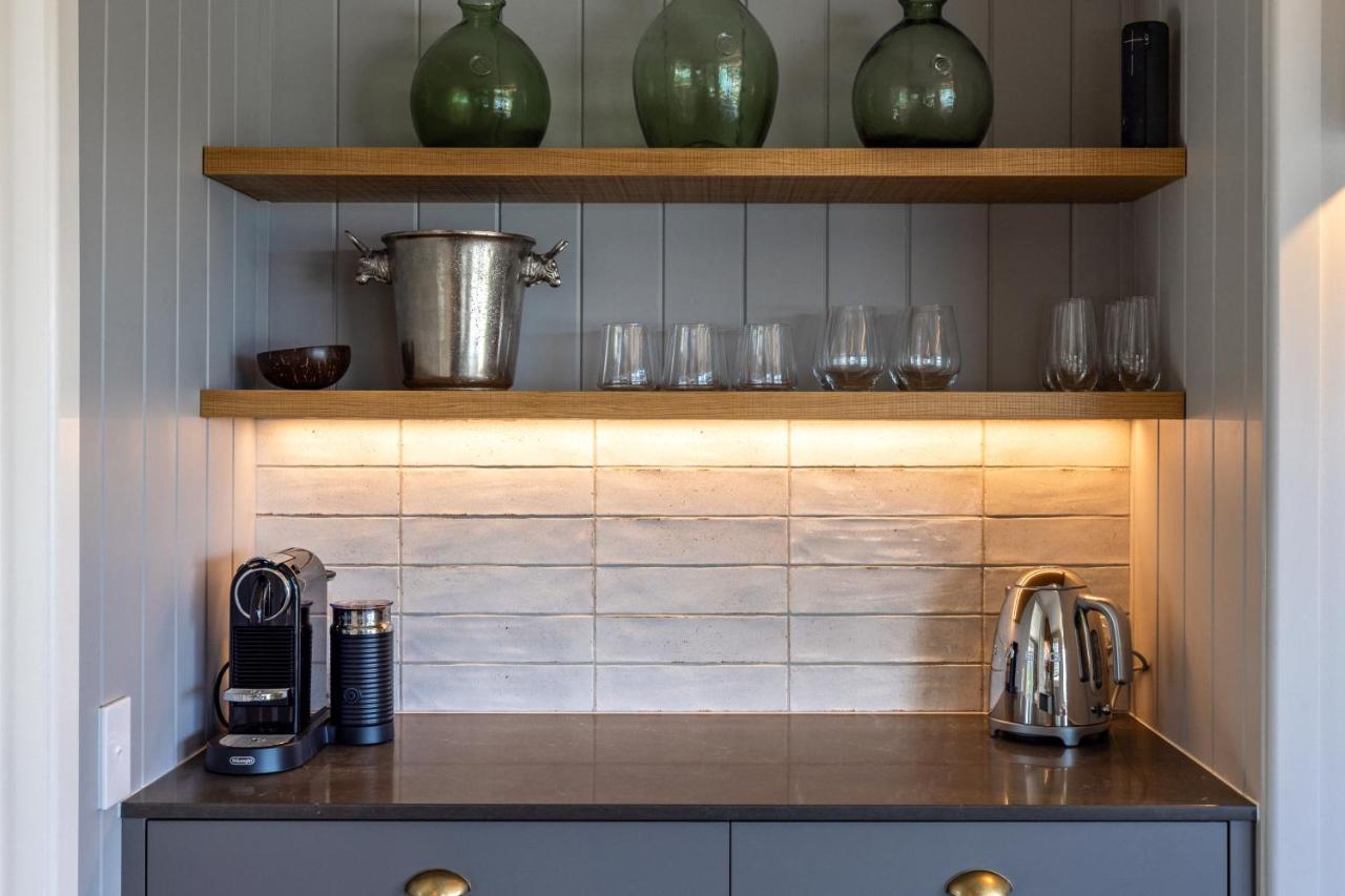 Smiths Cottage - Stay Waiheke Oneroa Zewnętrze zdjęcie