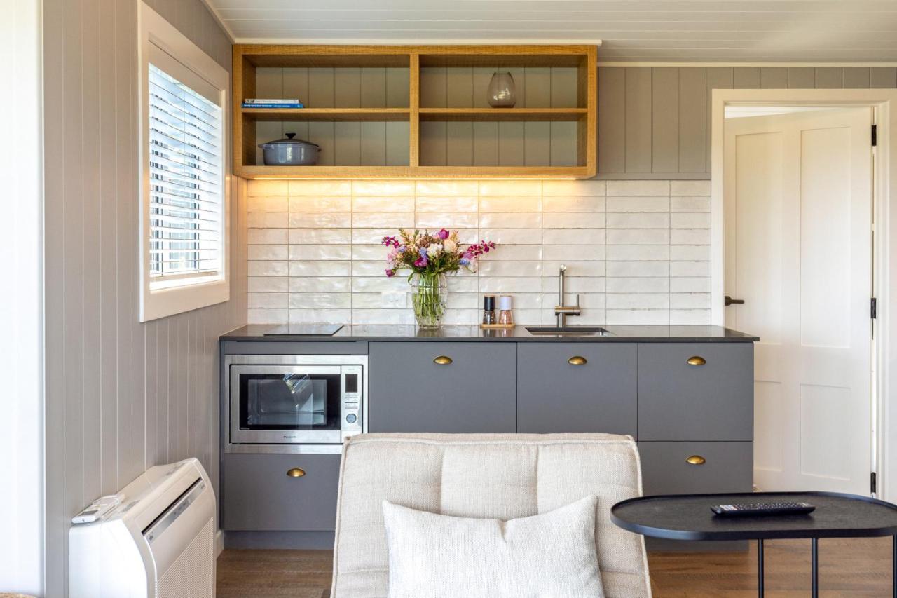 Smiths Cottage - Stay Waiheke Oneroa Zewnętrze zdjęcie